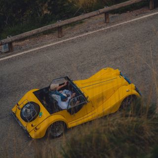 Recuerdos del Russell Stevens Drive en Mallorca Car Week 2024! 🚗✨ La ruta de este año nos llevó por la hermosa costa oeste de Mallorca, pasando por lugares como Estellencs y Banyalbufar. Guiados por el roadbook, disfrutamos de vistas increíbles, curvas desafiantes y el equilibrio perfecto entre emoción y relajación. ¡Más sobre el almuerzo gourmet en Zoetry Mallorca en el próximo post! 🌞 #MallorcaCarWeek2024 #RussellStevensDrive #Mallorca #CochesClásicos #EstiloDeVidaMallorca #AmantesDeCoches #RutaPorMallorca #ExperienciaDeLujo #ConducirYDisfrutar #RutaEscénica #EstiloDeVidaAutomotriz #AmantesDeMallorca #ViajarPorMallorca #cochesvintage 

Throwback to the Russell Stevens Drive at Mallorca Car Week 2024! 🚗✨ This year’s route led along Mallorca's beautiful west coast, with scenic stops like Estellencs and Banyalbufar. Guided by the roadbook, we soaked up incredible views, winding roads, and the perfect mix of thrilling drives and relaxed cruising. More on the gourmet lunch at Zoetry Mallorca in the next post! 🌞 #MallorcaCarWeek2024 #RussellStevensDrive #Mallorca #ClassicCars #MallorcaLifestyle #CarEnthusiast #MallorcaRoadTrip #LuxuryExperience #DriveAndDine #ScenicDrive #AutomotiveLifestyle #MallorcaLovers #TravelMallorca #VintageCars